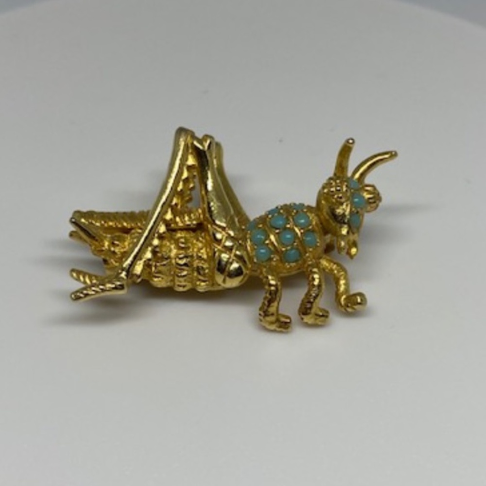 💋DeNicola Vintage Turquoise Grasshopper Brooch